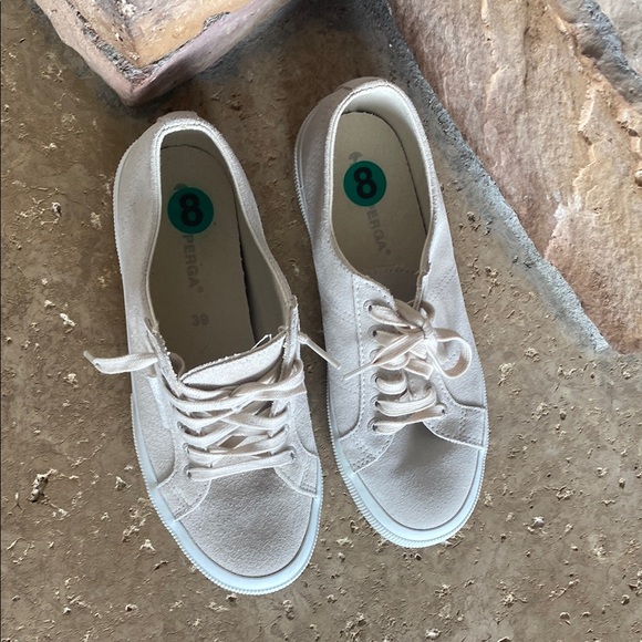 Superga Women's Sneakers in Beige Canvas sz 8 Excellent condition - Picture 4 of 8